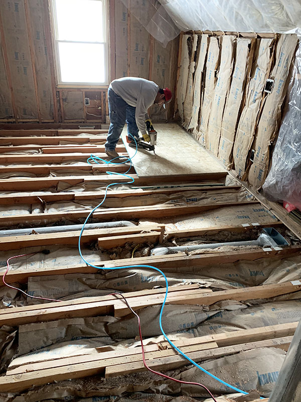 6628 Oliver Ave Richfield Master bedroom framing_web